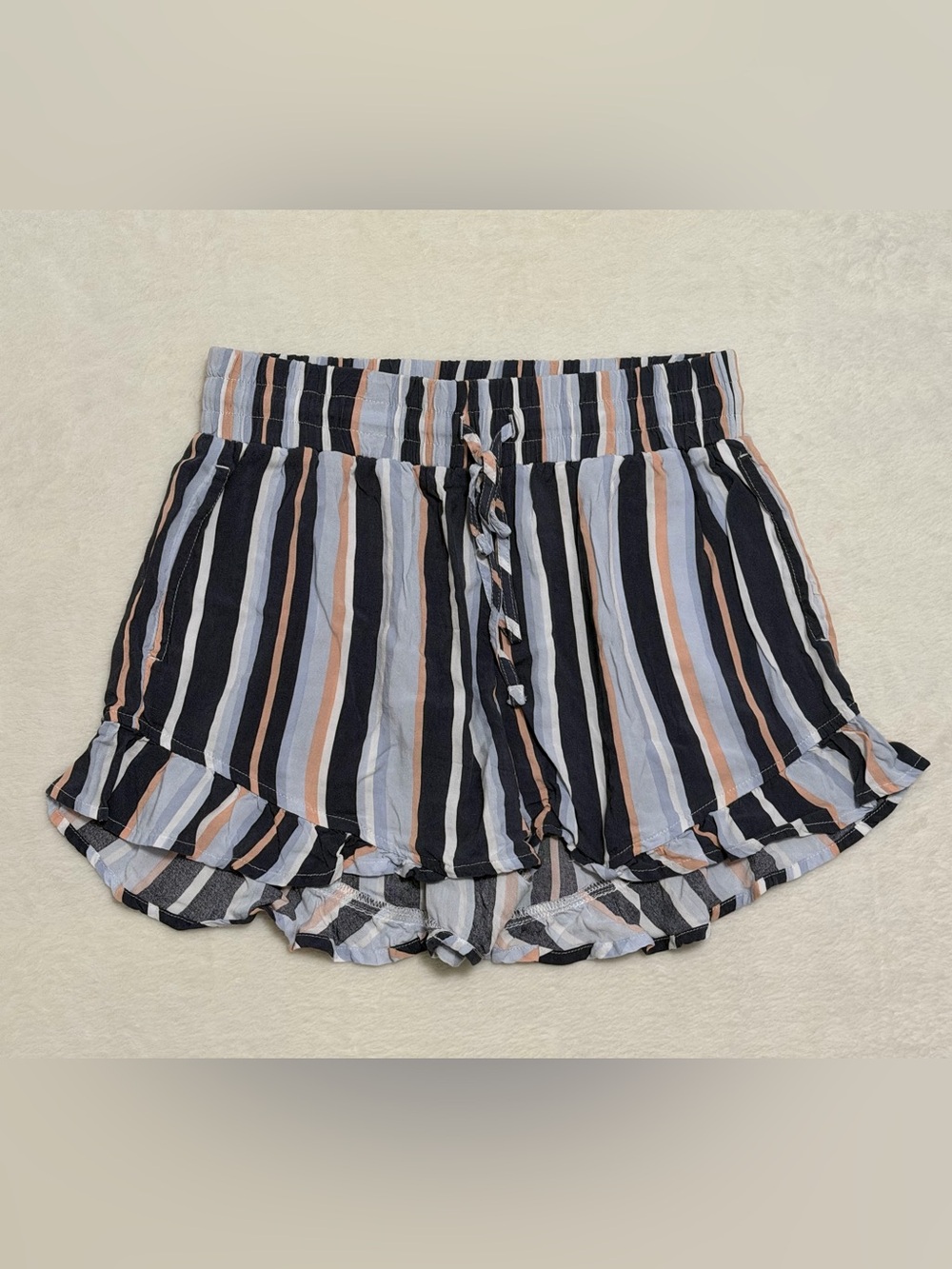Striped Ruffle Hem Women’s Hollister Shorts - Black, White & Peach